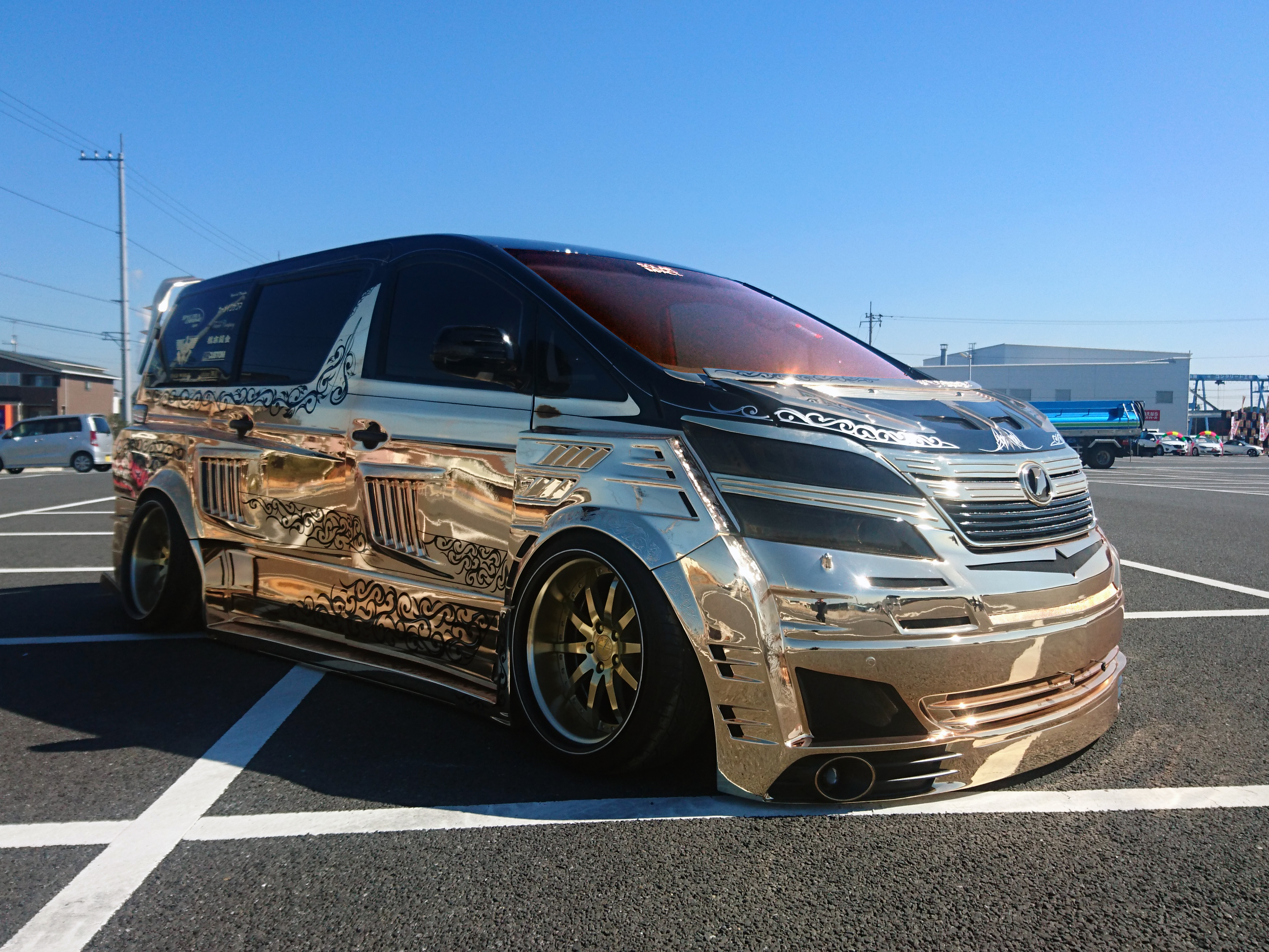 東京オートサロン2017展示車両－金色20ヴェルファイア×SOLAR IMPACT登場！ | ソーラーインパクト・オフィシャルサイト ―  ZEROコーポレーション